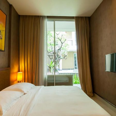 Hotel 100 Sunset Boutique Kuta Lombok Exterior foto