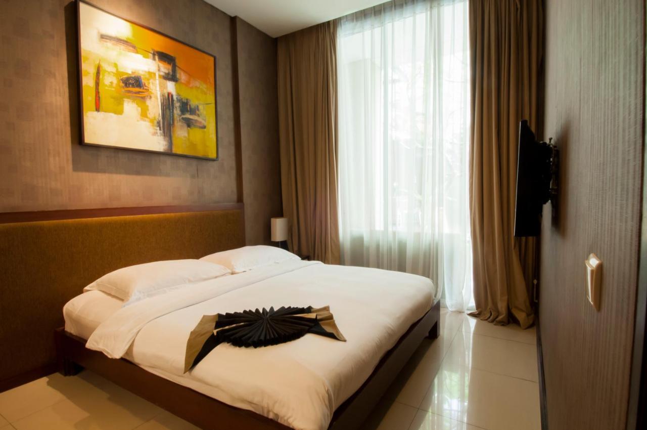 Hotel 100 Sunset Boutique Kuta Lombok Exterior foto