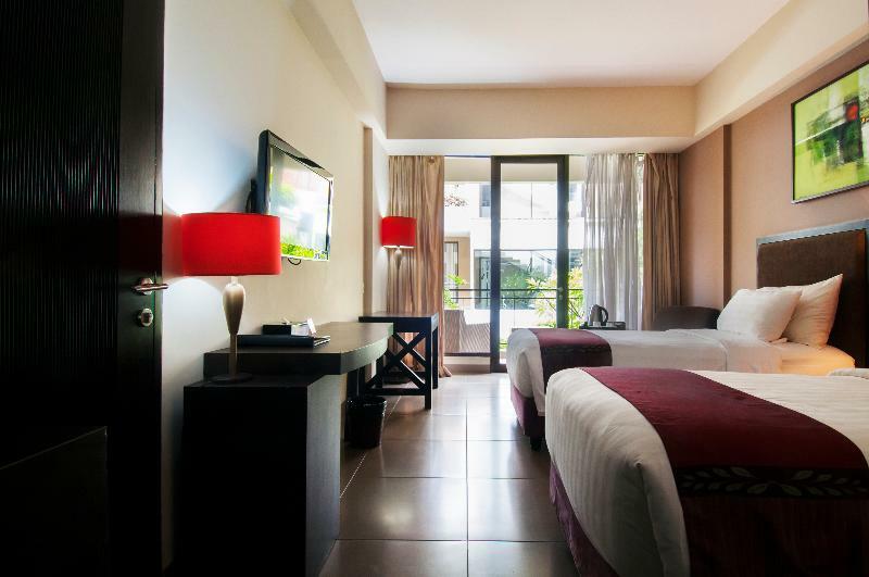 Hotel 100 Sunset Boutique Kuta Lombok Exterior foto