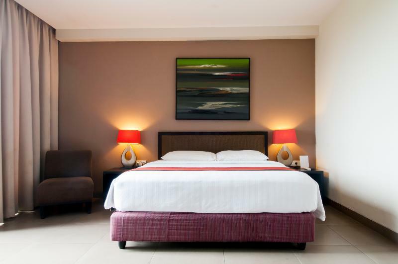 Hotel 100 Sunset Boutique Kuta Lombok Exterior foto
