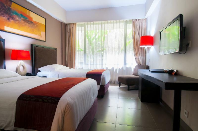 Hotel 100 Sunset Boutique Kuta Lombok Exterior foto
